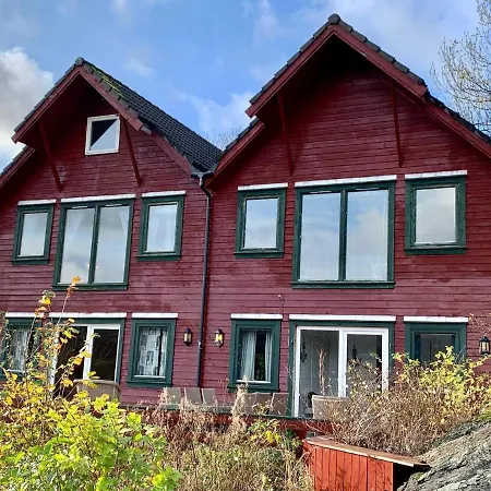 Holiday Home Bomlo