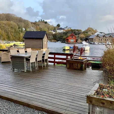 Feriehus Holiday Home Bomlo